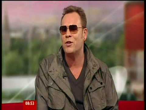 Ali Campbell @ Breakfast Show BBC 1 [5/7/2009]
